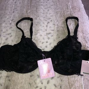 Brand New Savage Fenty Lace Bra